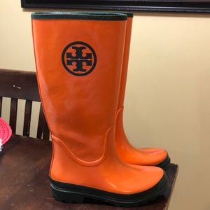 Tory Burch rain boots umbrella